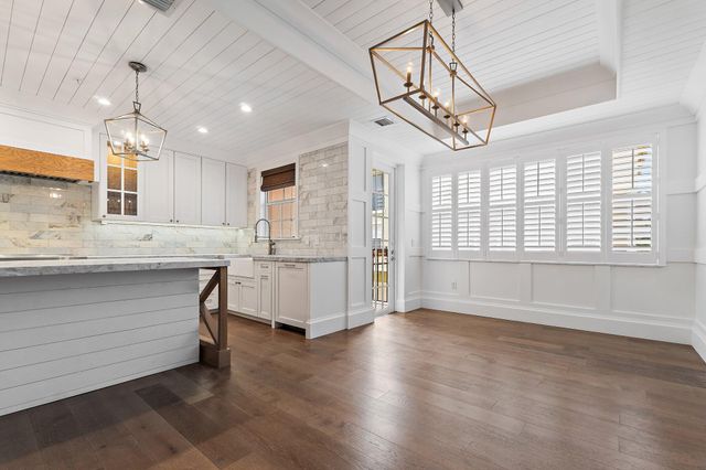 2715 Ravella Way, Palm Beach Gardens, FL 33410