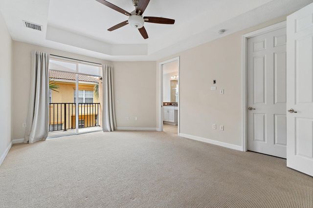 2715 Ravella Way, Palm Beach Gardens, FL 33410