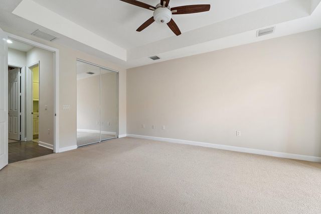 2715 Ravella Way, Palm Beach Gardens, FL 33410