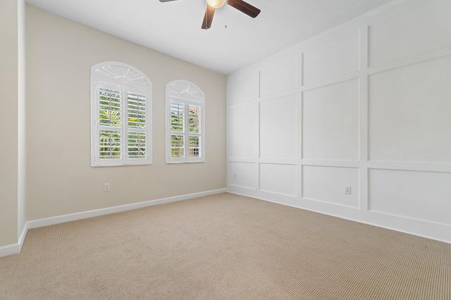 2715 Ravella Way, Palm Beach Gardens, FL 33410