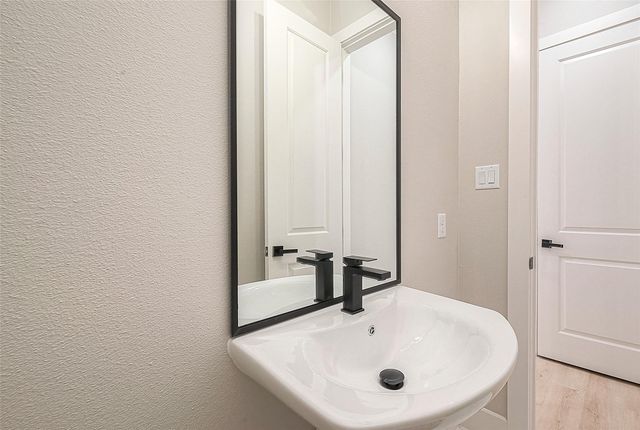 3835 Mainer Street, Houston, TX 77021