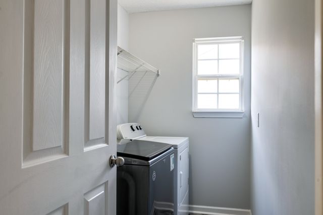 1328 Macduff Dr, Murfreesboro, TN 37128