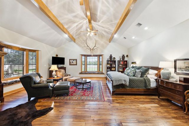 1224 Haines Road, Sheridan, TX 77475