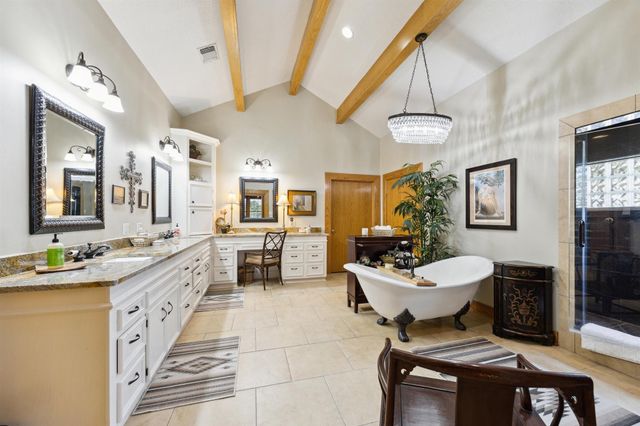 1224 Haines Road, Sheridan, TX 77475