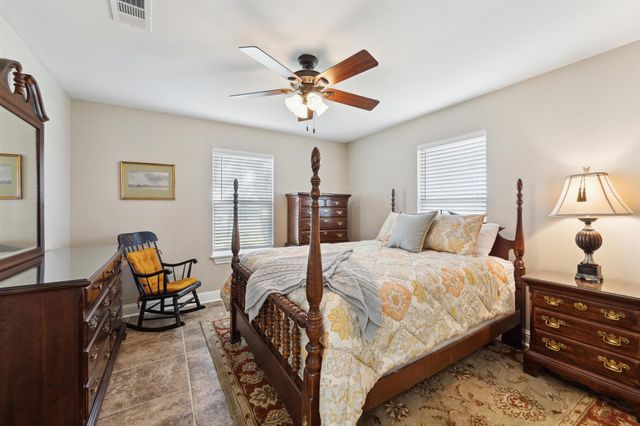 1224 Haines Road, Sheridan, TX 77475