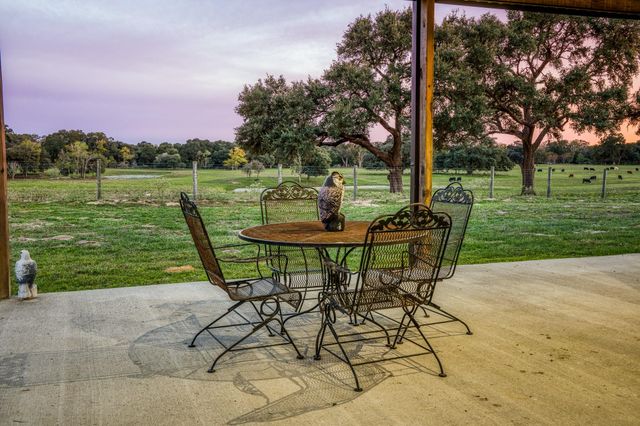 1224 Haines Road, Sheridan, TX 77475