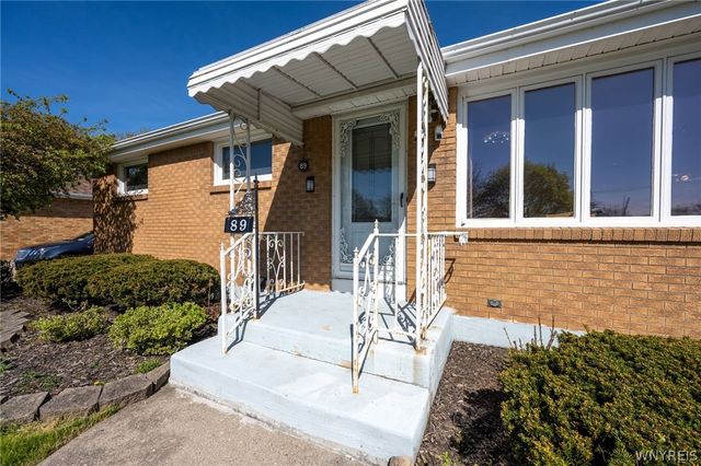 89 Homeworth Parkway, Cheektowaga, NY 14225