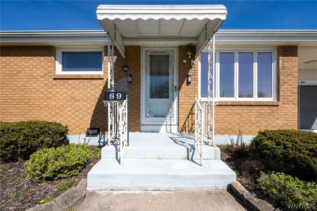 89 Homeworth Parkway, Cheektowaga, NY 14225