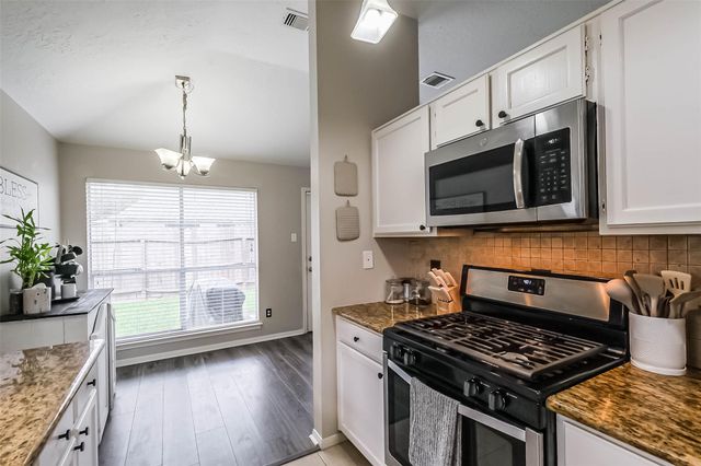 4311 Duesenberg Court, Pearland, TX 77584