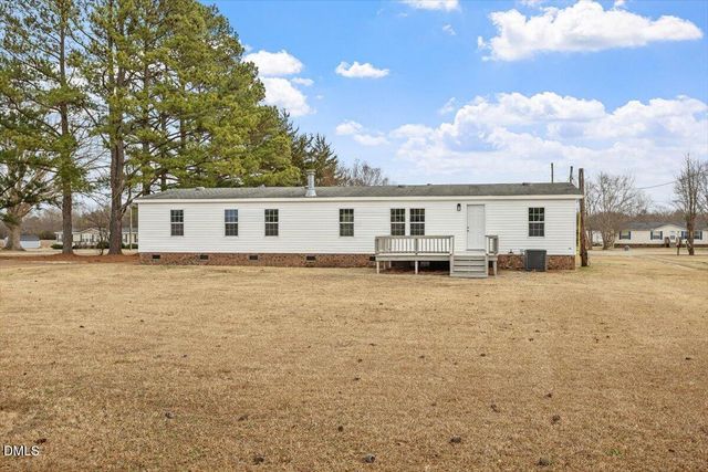 6922 Great Swamp Loop, Lucama, NC 27851