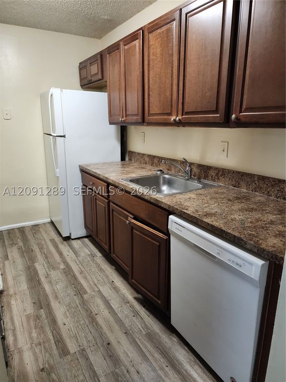 1201 Lake Victoria Dr E, West Palm Beach, FL 33411
