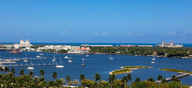 801 S Olive Avenue 1402, West Palm Beach, FL 33401