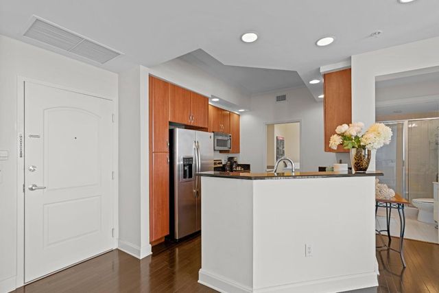 801 S Olive Avenue 1402, West Palm Beach, FL 33401