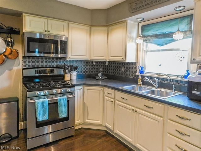 774 Eastwood Street, Geneva, OH 44041