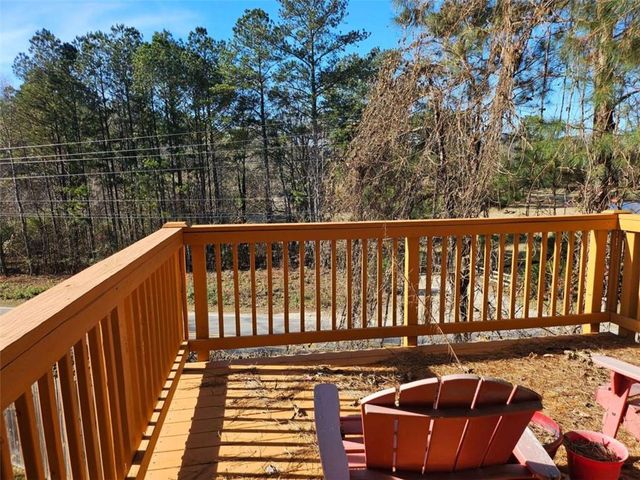 4962 Zoya Court, South Fulton, GA 30331