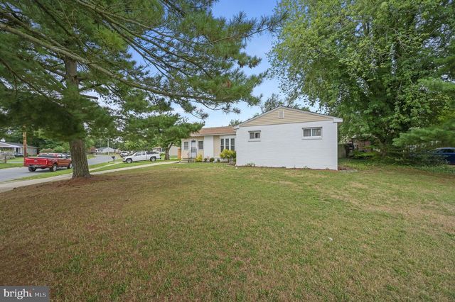 201 GUNNING BEDFORD DR, Dover, DE 19904