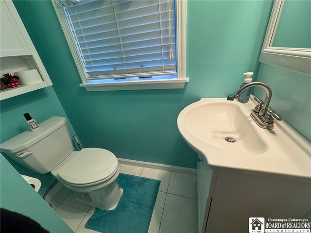 820 Beach Road, Evans, NY 14006