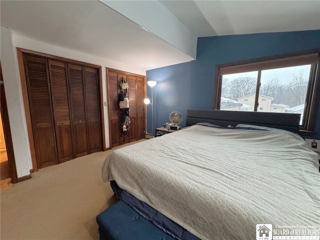 820 Beach Road, Evans, NY 14006