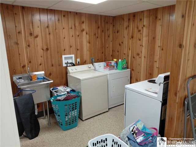 820 Beach Road, Evans, NY 14006