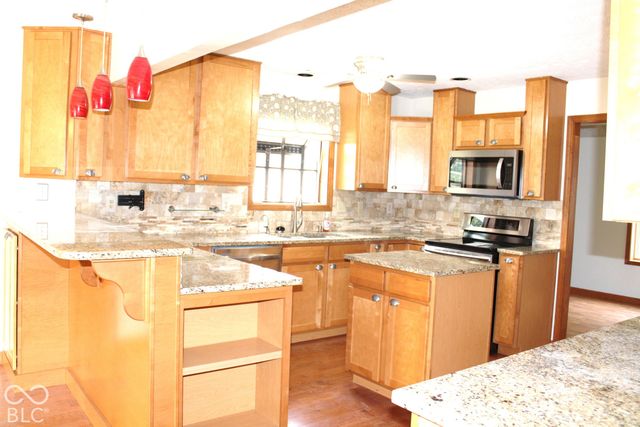 4513 Moss Ridge Lane, Indianapolis, IN 46237