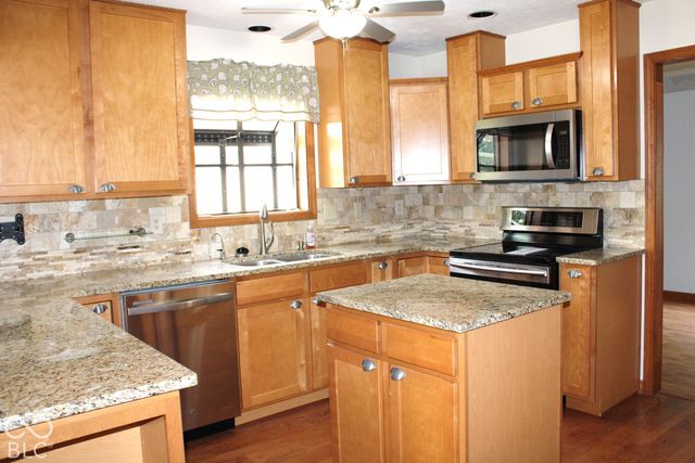 4513 Moss Ridge Lane, Indianapolis, IN 46237