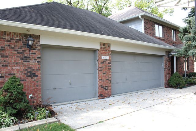 4513 Moss Ridge Lane, Indianapolis, IN 46237
