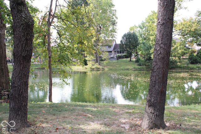 4513 Moss Ridge Lane, Indianapolis, IN 46237