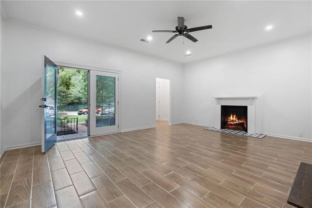260 Manning SW Road 19, Marietta, GA 30064