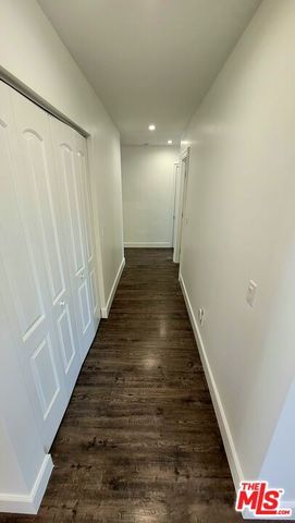 17629 Burbank Boulevard, Encino, CA 91316