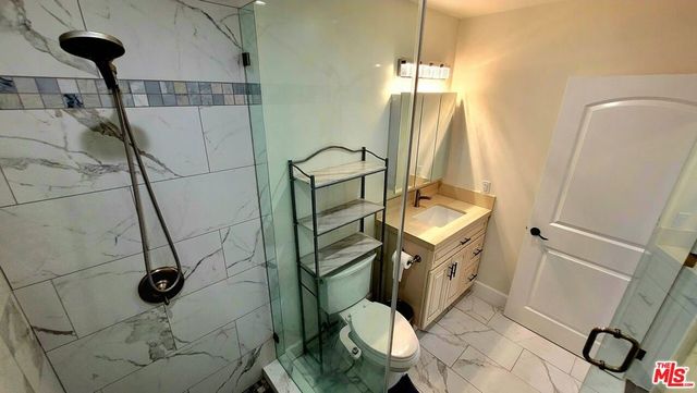 17629 Burbank Boulevard, Encino, CA 91316