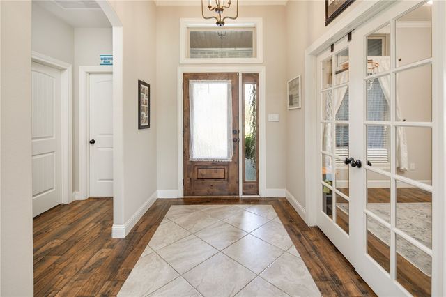 9600 Shadow Creek, Bryan, TX 77808