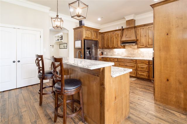 9600 Shadow Creek, Bryan, TX 77808