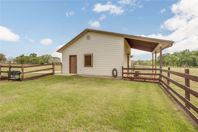 9600 Shadow Creek, Bryan, TX 77808