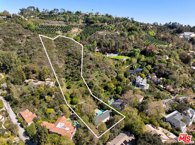 1150 Stone Canyon Road, Los Angeles, CA 90077