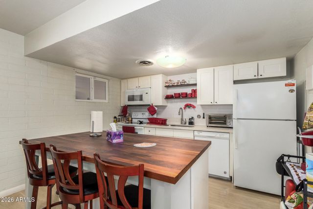 6530 N 12TH Street 10, Phoenix, AZ 85014
