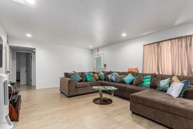 6530 N 12TH Street 10, Phoenix, AZ 85014