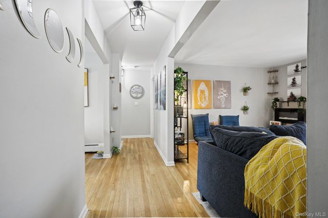 9 Oxford Court 7908, Suffern, NY 10901