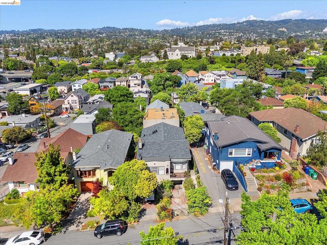 1112 E 33Rd St, Oakland, CA 94610