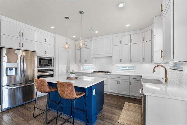 626 Millwood, Cave Springs, AR 72718