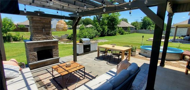 626 Millwood, Cave Springs, AR 72718