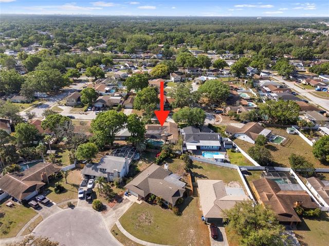 5507 BLUEJAY LANE, Tampa, FL 33625