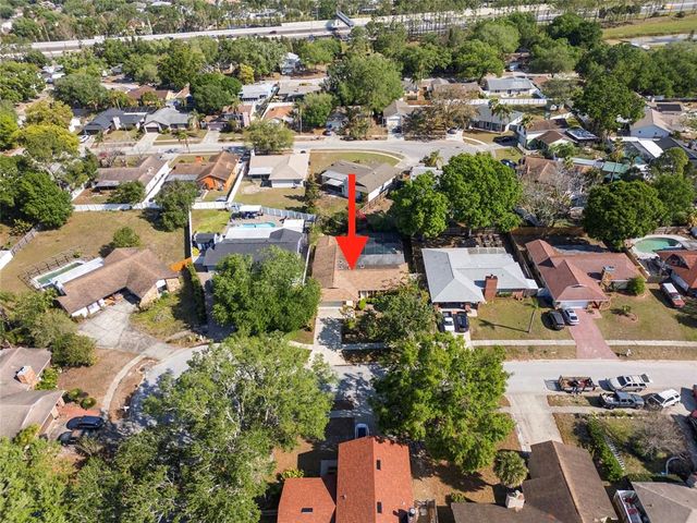 5507 BLUEJAY LANE, Tampa, FL 33625