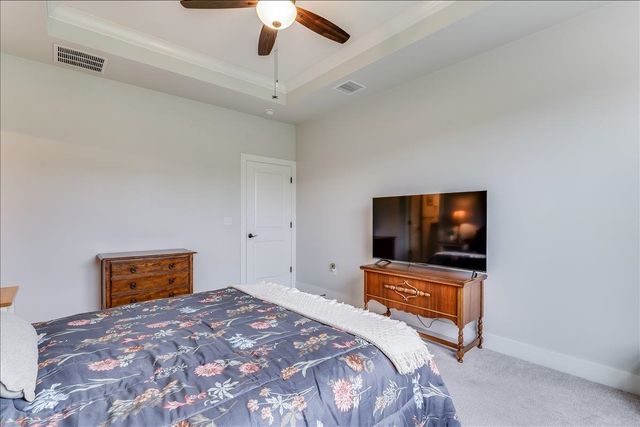 925 E Clearlake, Derby, KS 67037