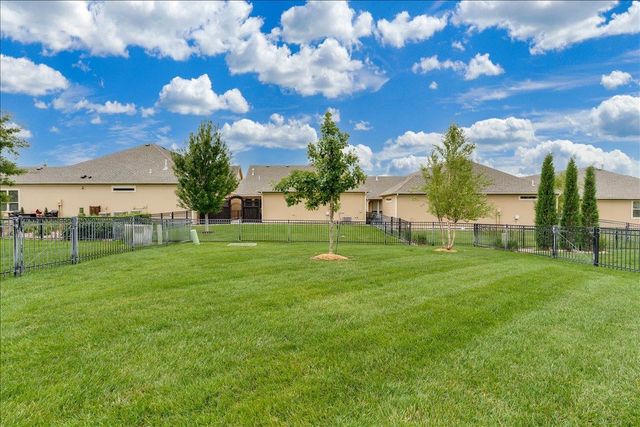 925 E Clearlake, Derby, KS 67037