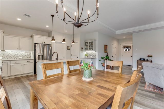 925 E Clearlake, Derby, KS 67037