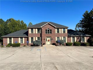 3568 Teays Valley Road B, Hurricane, WV 25526