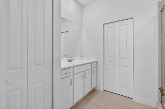 211 SE Woodbark Street, Port St. Lucie, Port St Lucie, FL 34984