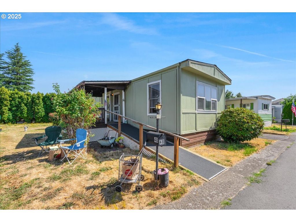 2420 Ne HEMBREE St 48, Mc Minnville, OR 97128