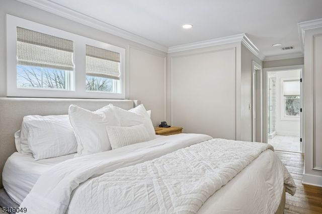 8 Fox Chase Rd, Madison Boro, NJ 07940