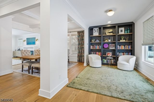 8 Fox Chase Rd, Madison Boro, NJ 07940